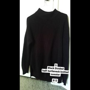 Black Half-turtleneck Knitted Sweater